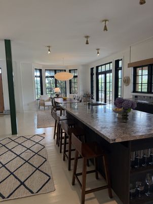 Dining room, Interior