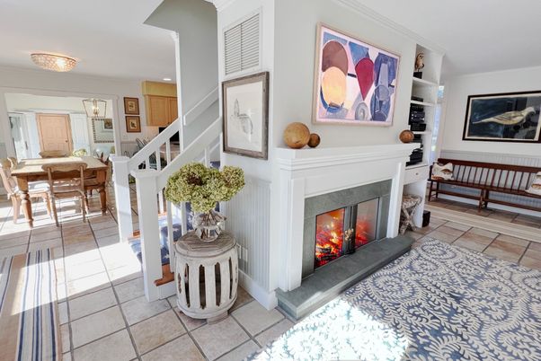 Dining room, Fireplace, Interior