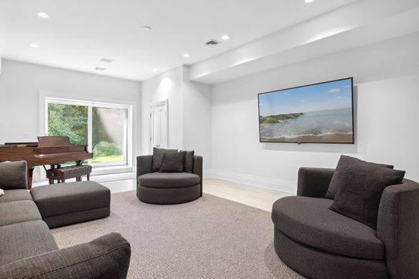 Interior, Living room, Piano, Recessed Lighting, Wood Texture Flooring