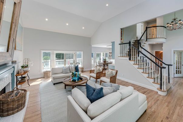Chandelier, Dining room, Fireplace, Interior, Living room, Recessed Lighting, Wood Texture Flooring