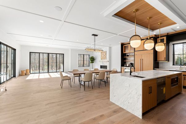 Dining room, Interior, Kitchen, Pendant Lights, Recessed Lighting, Stainless Steel Appliances, Wooden Ceilings, Wood Texture Flooring