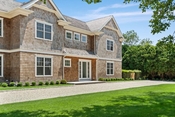 Exterior, Facade, Brick Traditional