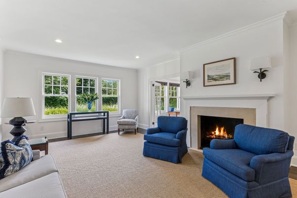 Fireplace, Interior, Living room, Recessed Lighting