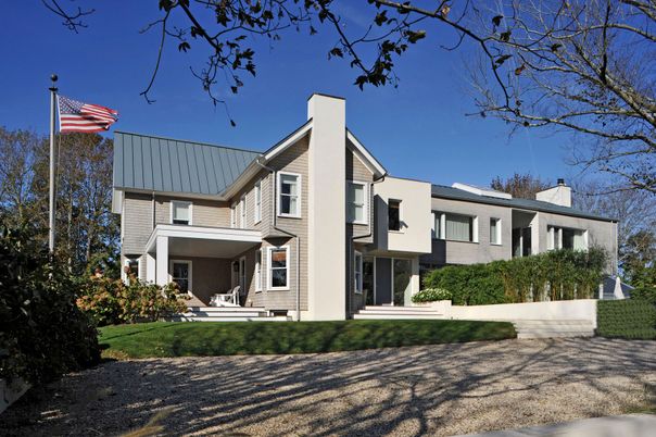 Exterior, Facade, Farmhouse