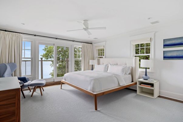 Bedroom, Interior, Water
