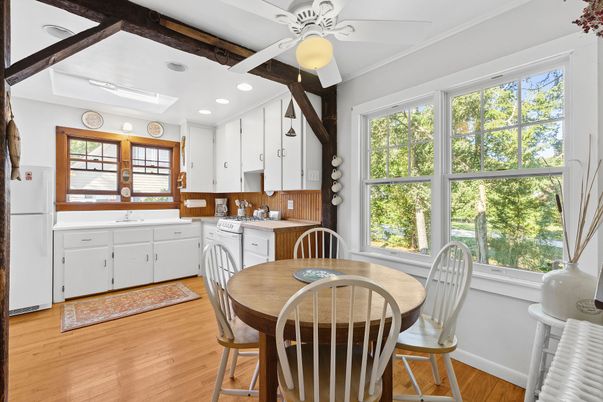 Dining room, Interior, Kitchen, Recessed Lighting, Wood Texture Flooring
