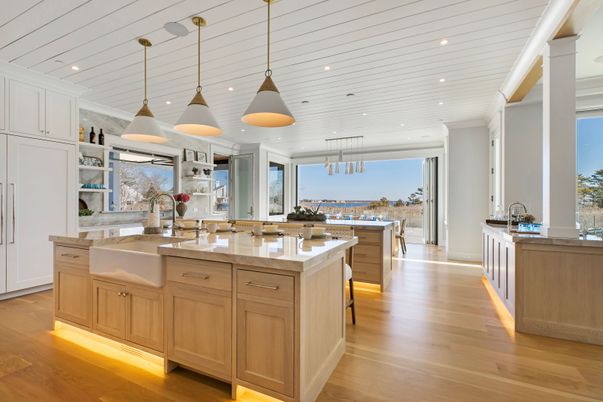 Interior, Kitchen, Pendant Lights, Recessed Lighting, Wood Texture Flooring
