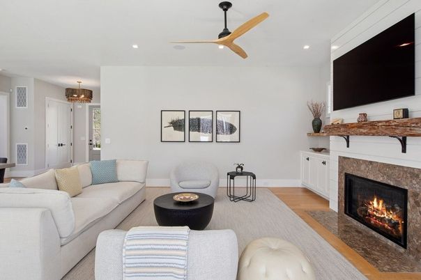Chandelier, Fireplace, Interior, Living room, Recessed Lighting, Wood Texture Flooring