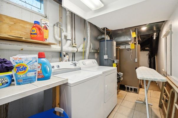 Interior, Washer