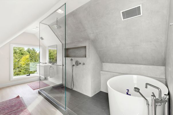 Bathroom, Free Standing Baths, Glass Shower, Interior, Recessed Lighting