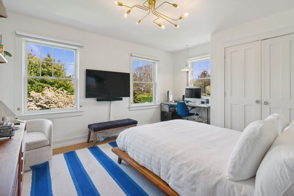 Bedroom, Interior, Pendant Lights