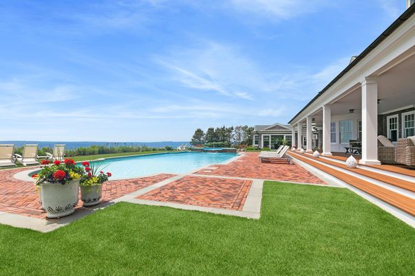 Backyard, Exterior, Pool, Water