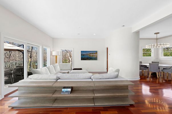 Dining room, Interior, Living room, Pendant Lights, Recessed Lighting, Wood Texture Flooring