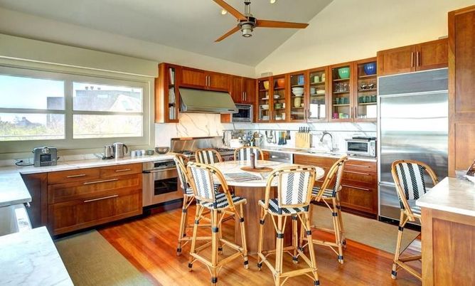Interior, Kitchen, Stainless Steel Appliances, Wood Texture Flooring