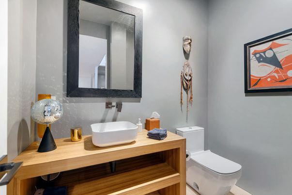 Bathroom, Interior