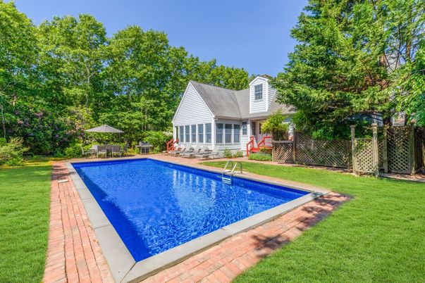 Backyard, Exterior, Pool