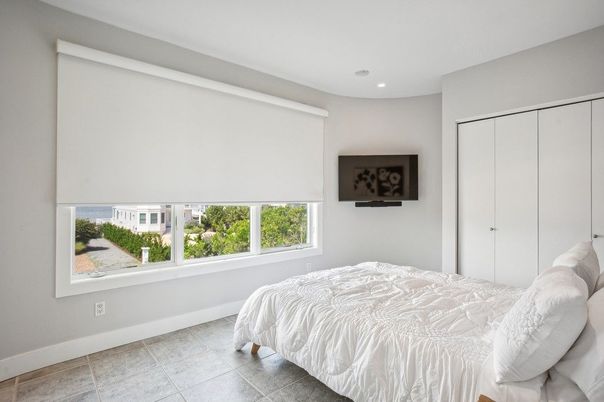 Bedroom, Interior, Recessed Lighting, Water