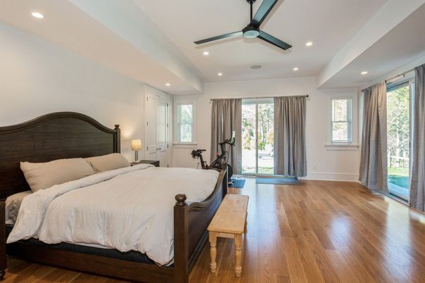 Bedroom, Fitness Equipment, Interior, Recessed Lighting, Wood Texture Flooring