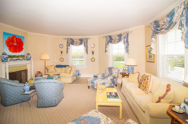 Fireplace, Interior, Living room