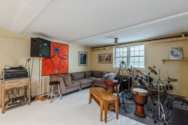 Fireplace, Interior, Living room