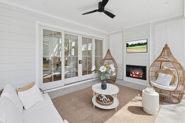 Fireplace, Interior, Living room, Sun Room