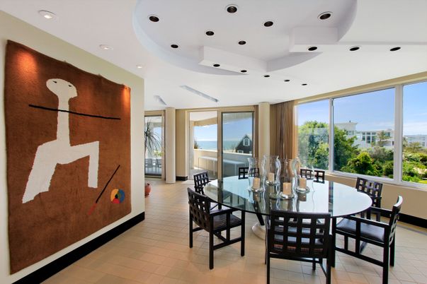 Dining room, Interior, Recessed Lighting, Water