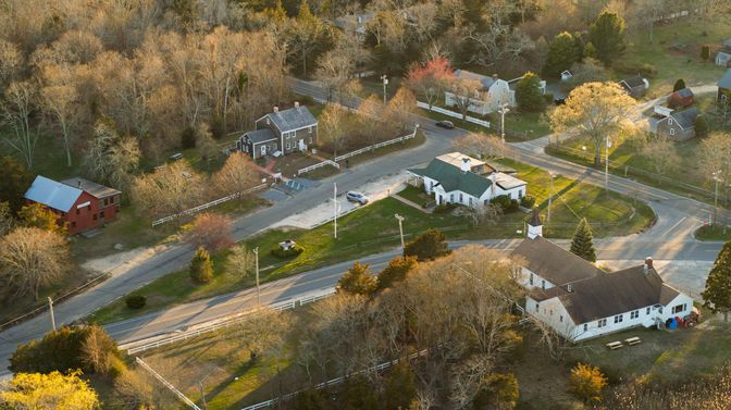 Exterior, Drone