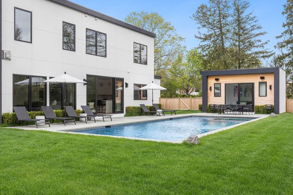 Backyard, Exterior, Pool