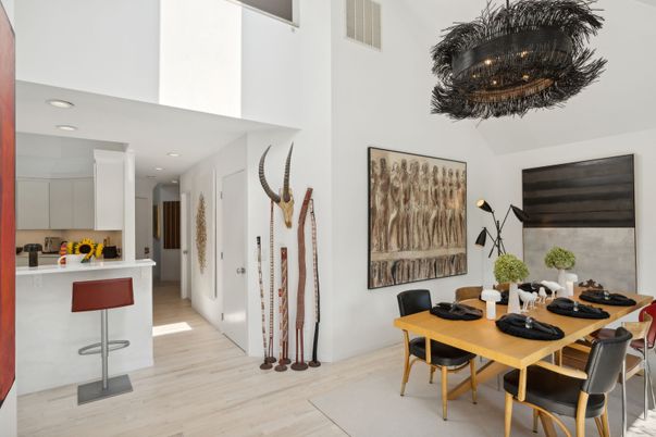 Chandelier, Dining room, Interior, Kitchen, Recessed Lighting, Wood Texture Flooring