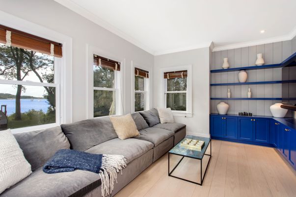 Interior, Living room, Recessed Lighting, Water, Wood Texture Flooring