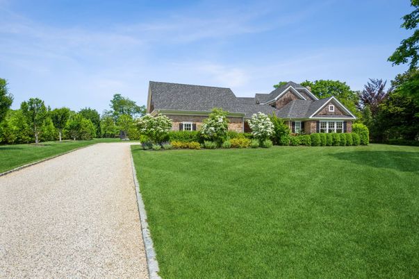 Backyard, Exterior, Facade, Cape Cod
