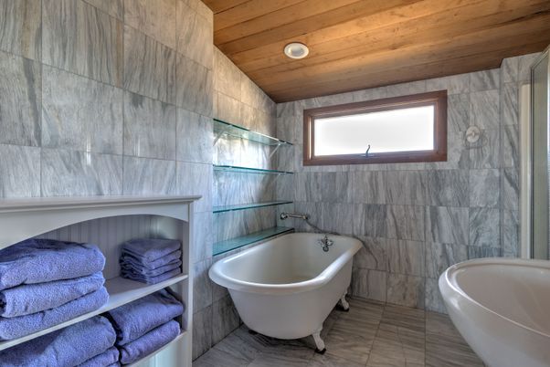 Bathroom, Free Standing Baths, Interior, Recessed Lighting, Wooden Ceilings, Wooden Walls