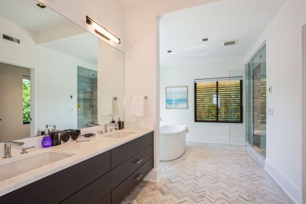 Bathroom, Dual Sink Vanities, Free Standing Baths, Glass Shower, Interior, Recessed Lighting