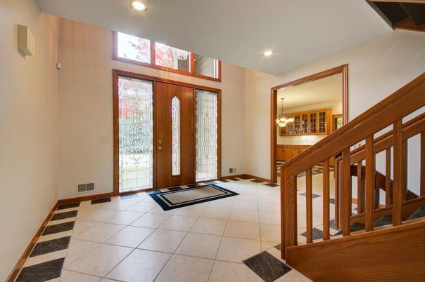Chandelier, Interior, Recessed Lighting