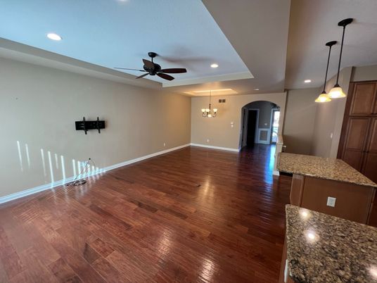 Interior, Pendant Lights, Recessed Lighting, Wood Texture Flooring