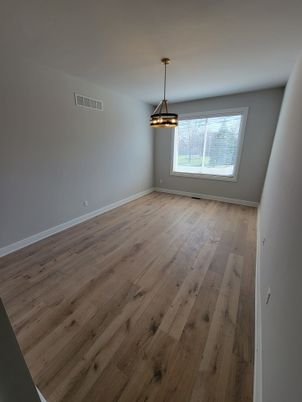Empty room, Interior, Pendant Lights, Wood Texture Flooring