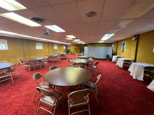 Dining room, Interior, Recessed Lighting