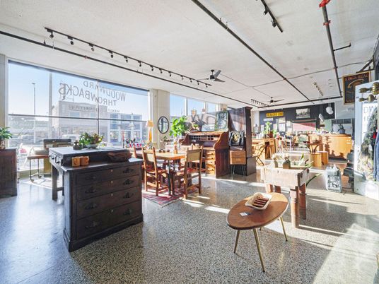Dining room, Interior, Piano
