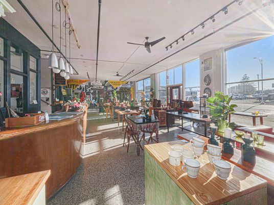 Dining room, Interior, Pendant Lights