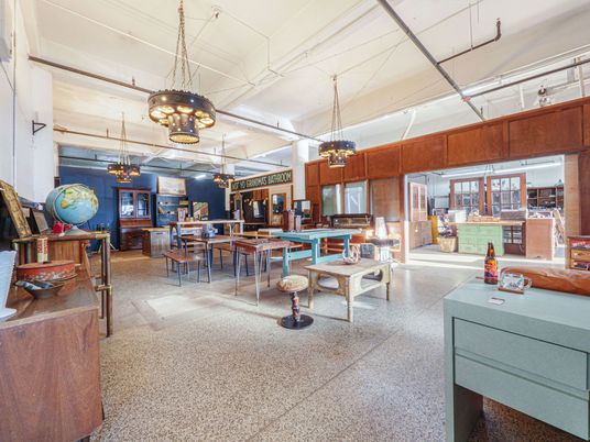 Dining room, Interior, Pendant Lights