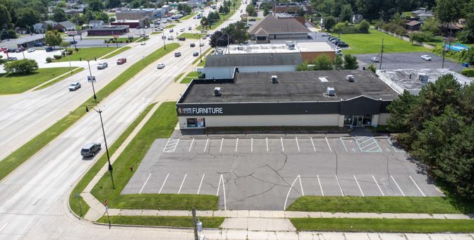 Exterior, Drone