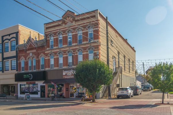 Exterior, Facade, Chicago School