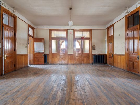 Interior, Pendant Lights, Wood Texture Flooring