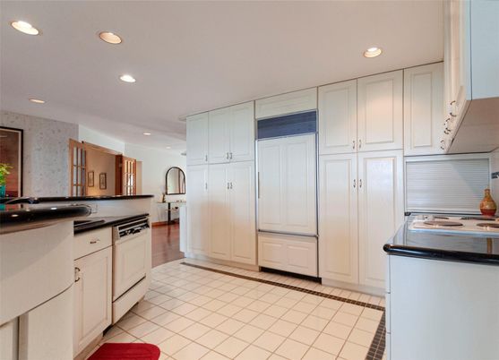 Interior, Kitchen, Recessed Lighting