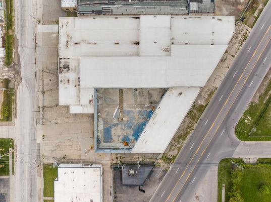 Exterior, Drone
