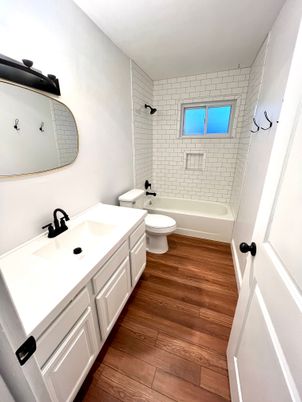 Bathroom, Dual Sink Vanities, Interior, Wood Texture Flooring