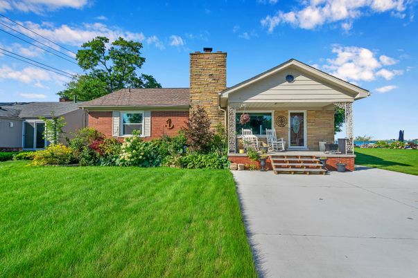 Exterior, Facade, Brick Facade, Log Home