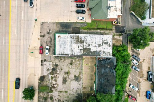 Exterior, Drone