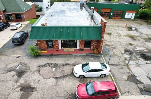 Exterior, Drone