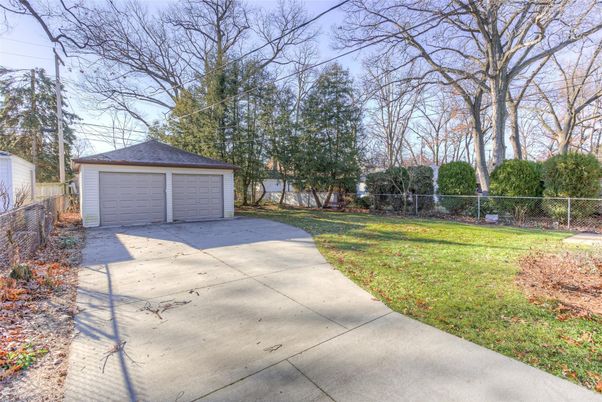 Backyard, Detached Garage, Exterior
